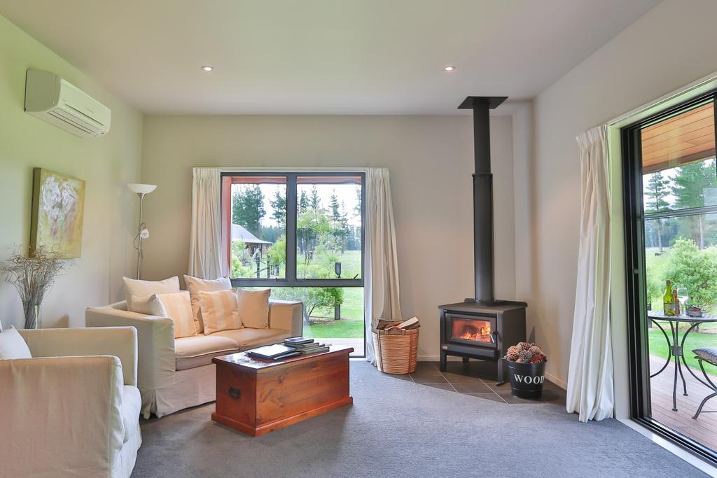 Woodbank Park Cottages Hanmer Springs Room photo